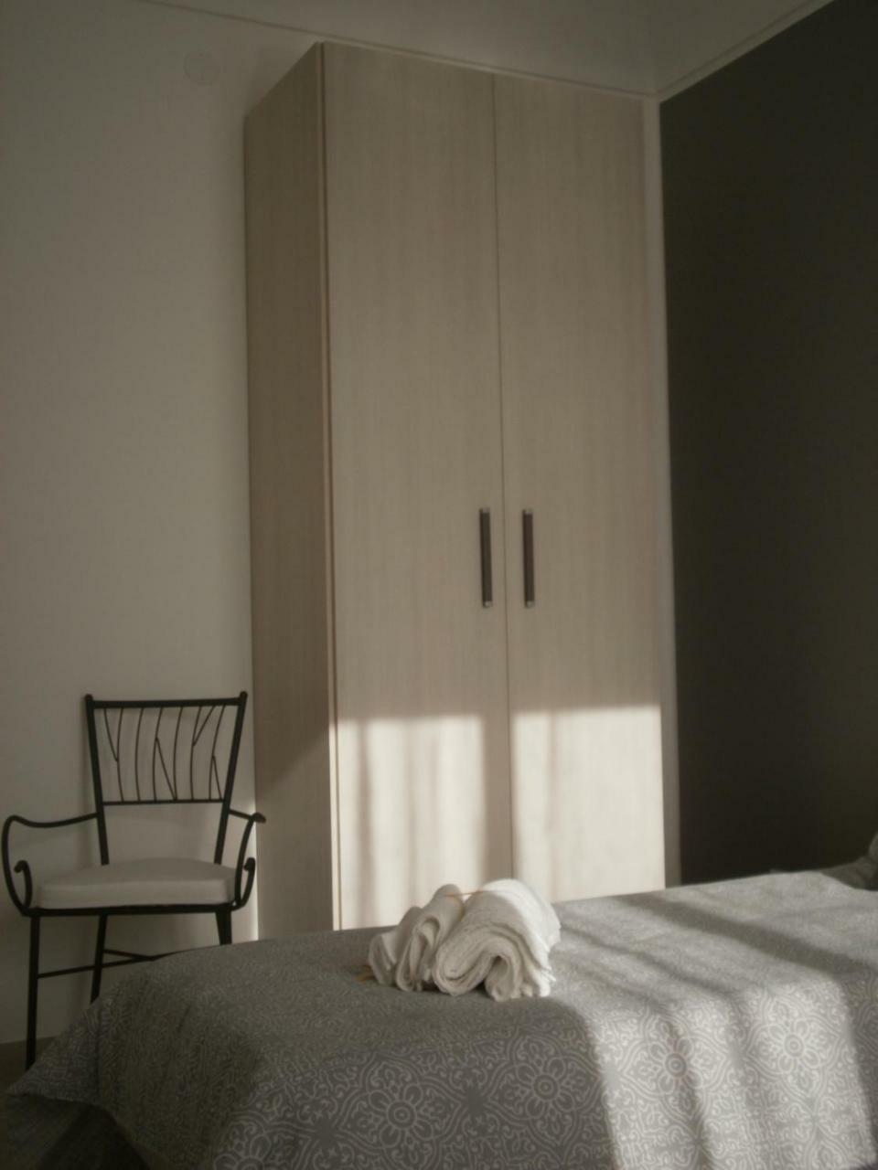 Casa Fean - Posto Auto Riservato Appartement Syracuse Buitenkant foto