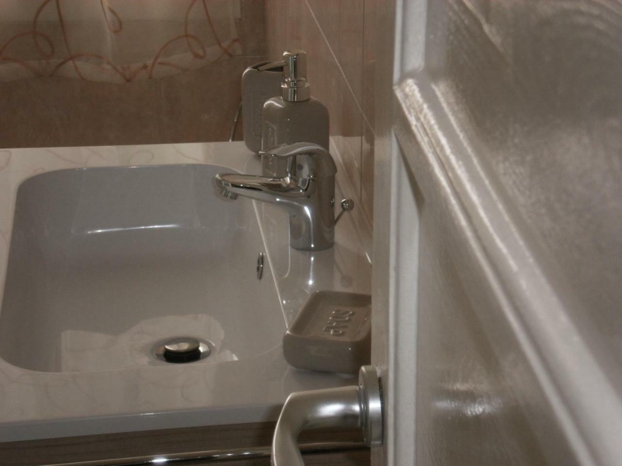 Casa Fean - Posto Auto Riservato Appartement Syracuse Buitenkant foto
