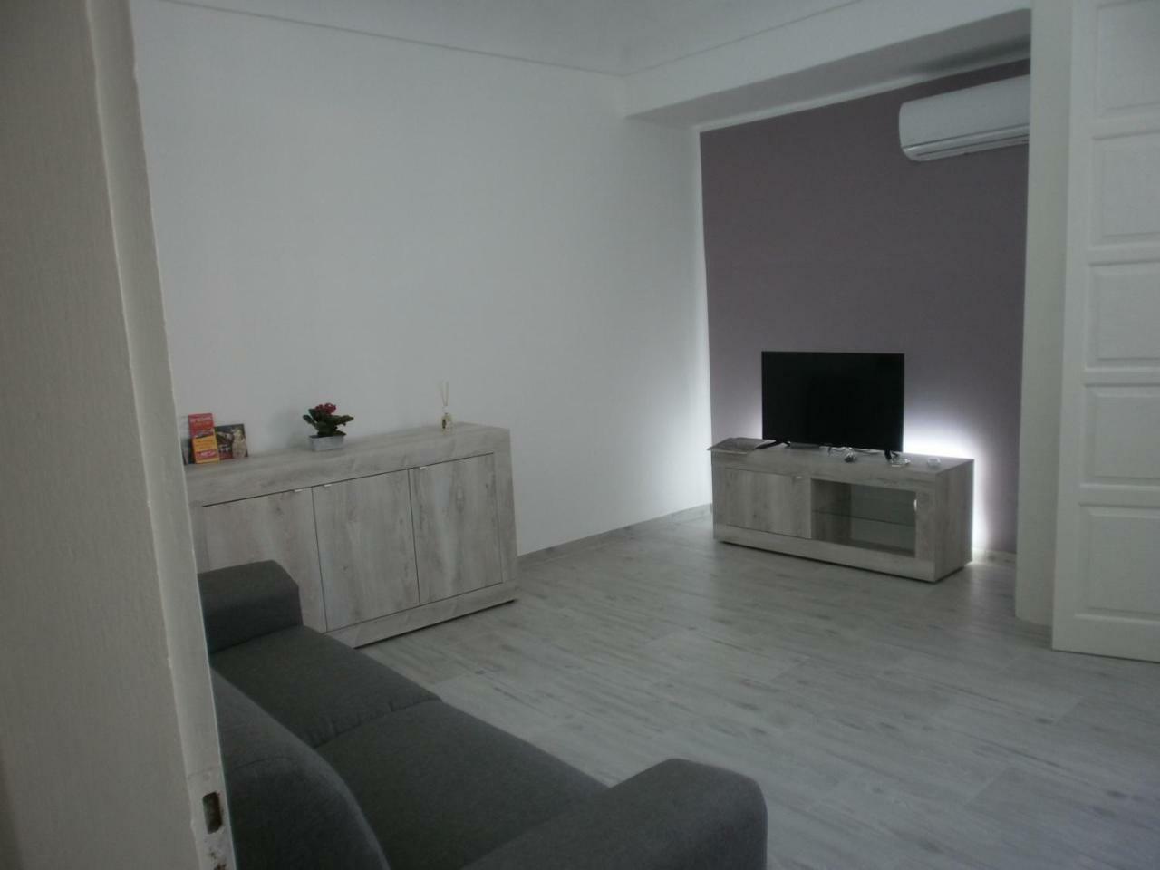 Casa Fean - Posto Auto Riservato Appartement Syracuse Buitenkant foto